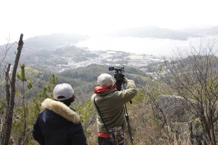 ナニコレ珍百景取材風景　古鷹山